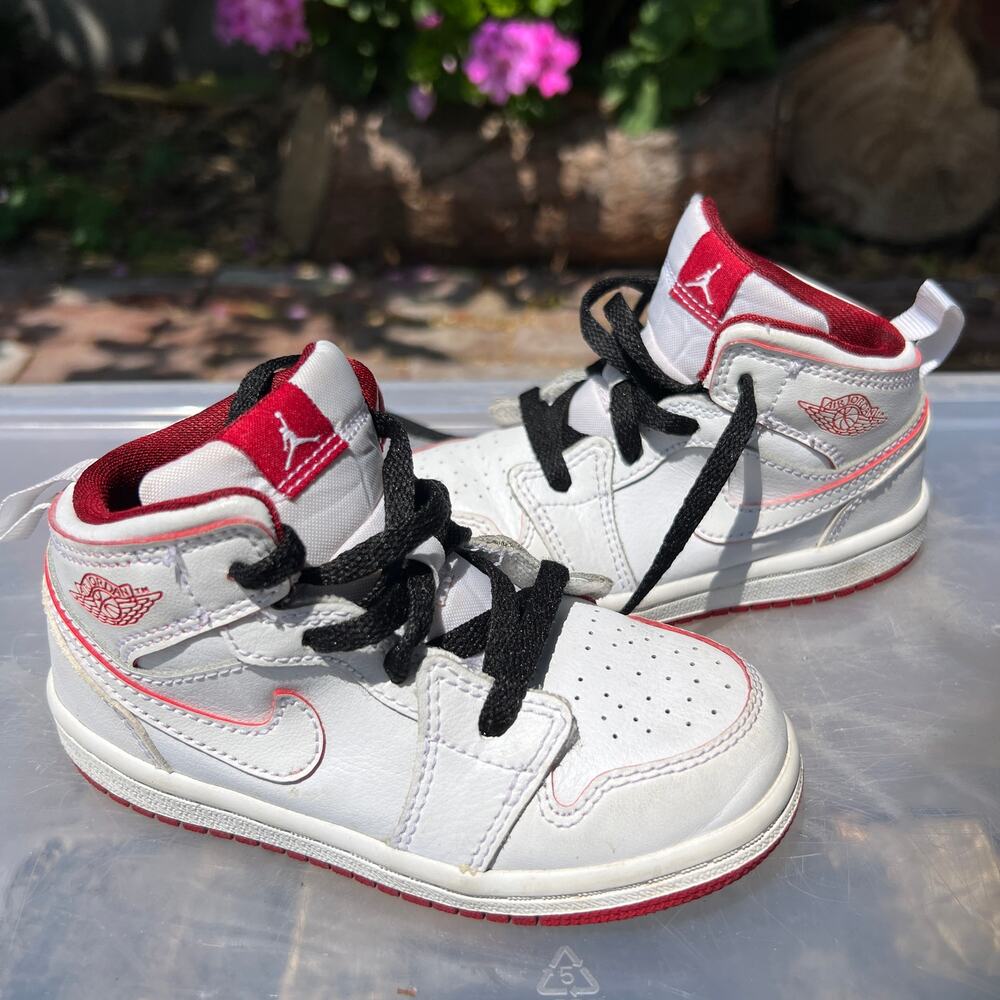 NIKE AIR JORDAN 1 MID SE TD TODDLER SHOES SIZE 8C EUC
